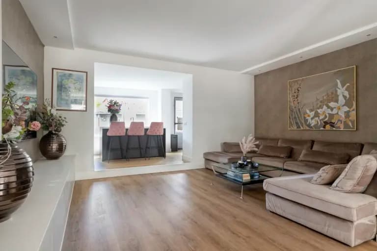 Sample image #2