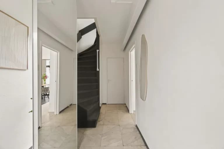 Sample image #2