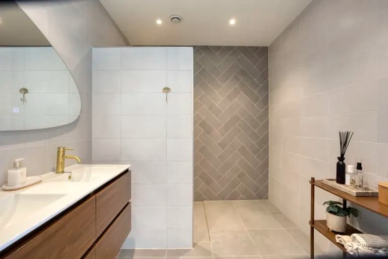 Sample image #2
