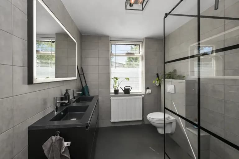 Sample image #2